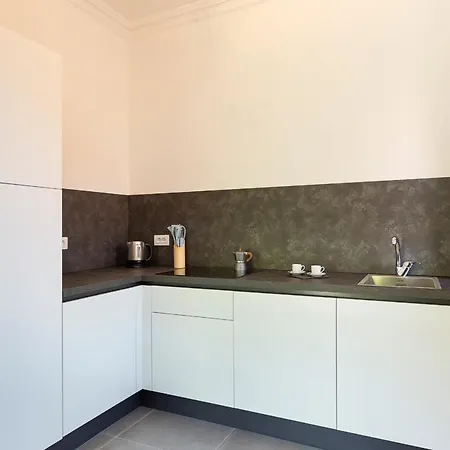 Alex Apartment *